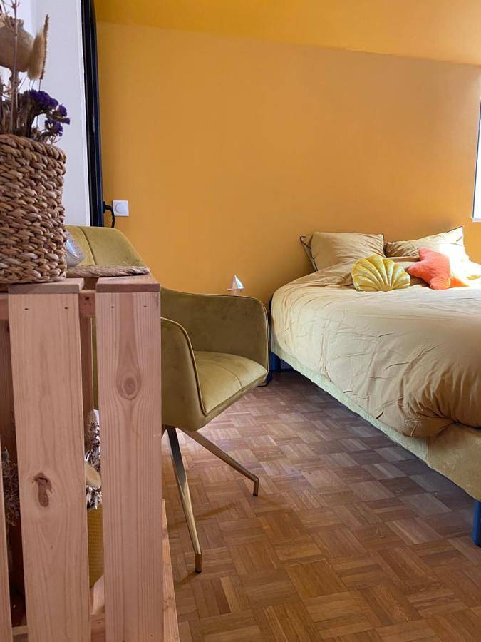 Gîte pour 2 personnes, avec vue ainsi que piscine et jardin, animaux acceptés à Jurançon - 3