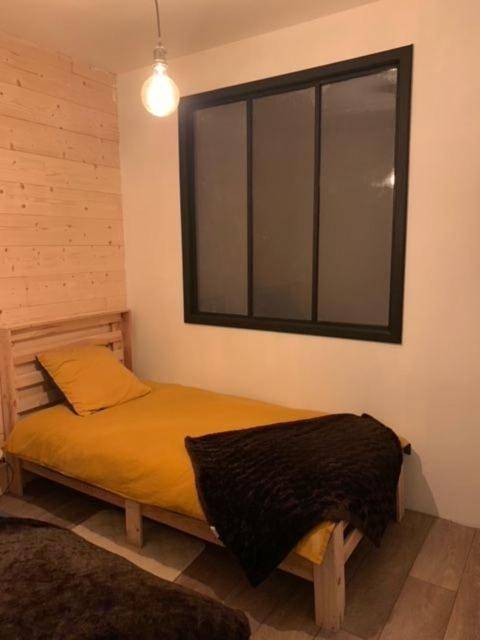 Gîte pour 4 personnes, avec sauna ainsi que jacuzzi et terrasse à Givet (homonymie) - 3