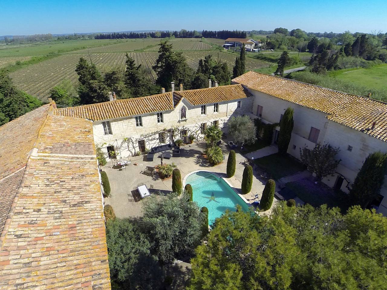Geräumige und charmante Villa in Saint-Gilles mit Privatpool in Saint-Gilles, Nimes und Umgebung