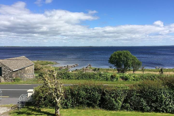 Cottage for 8 people, with Garden in County Mayo