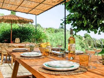 Villa voor 8 Personen in Bormes-les-Mimosas, Nationaal park Port-Cros, Afbeelding 1