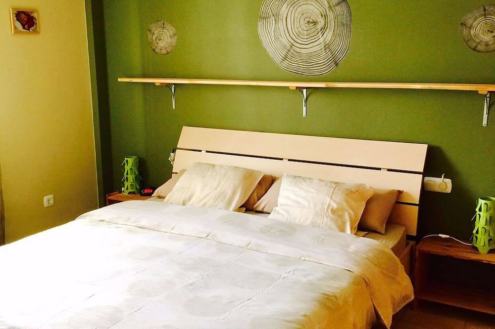 Villa Marylou with swimming pool in Montagnes, Andalusie in Sedella, Province de Málaga