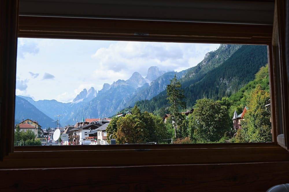 Appartamento intero, Mansarda vista lago in Auronzo di Cadore, Dolomiti Orientali