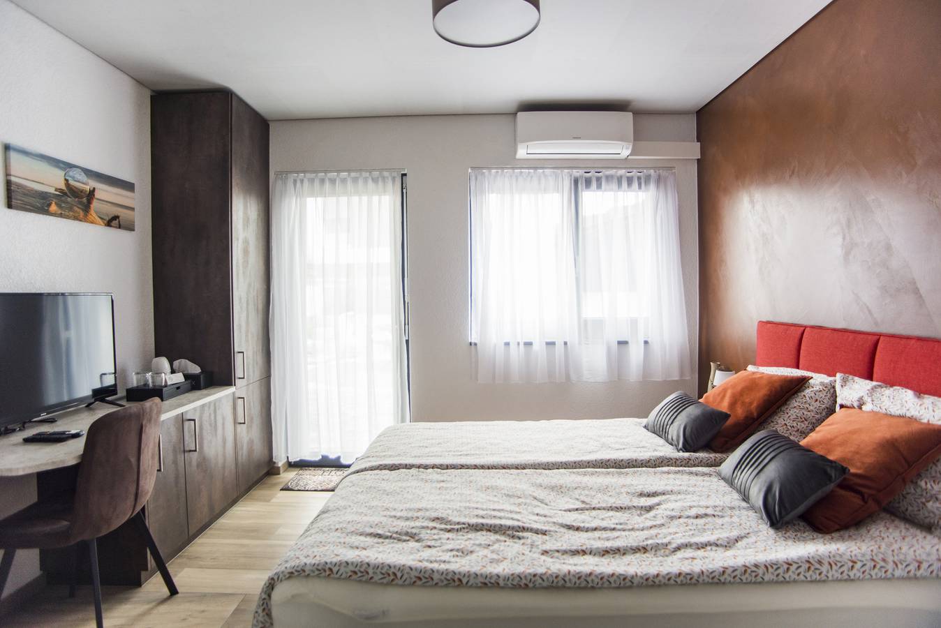 Chambres d'hôtes - All'eau Turquoise - Zimmer Cornaline (1-2 Pers.) in Alle, Kanton Jura