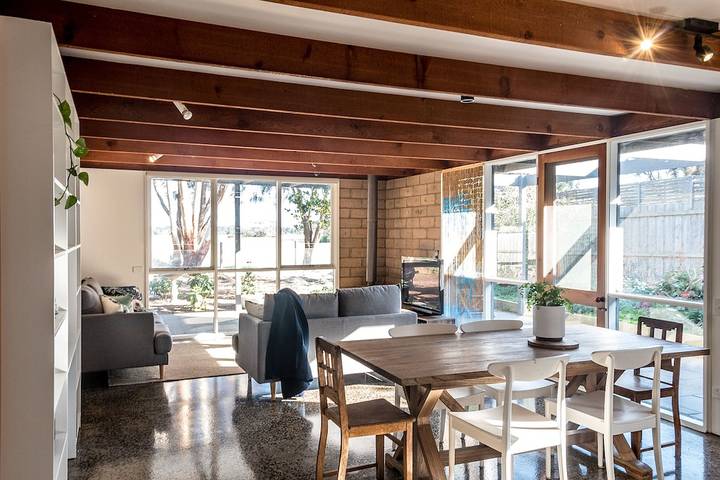 Holiday home for 7 people, with terrace and garden, with pets in Barwon Heads