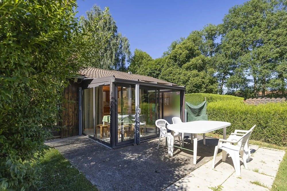 Chalet 3 étoiles - Piscine in Loubeyrat, Regionaler Naturpark Volcans d'Auvergne