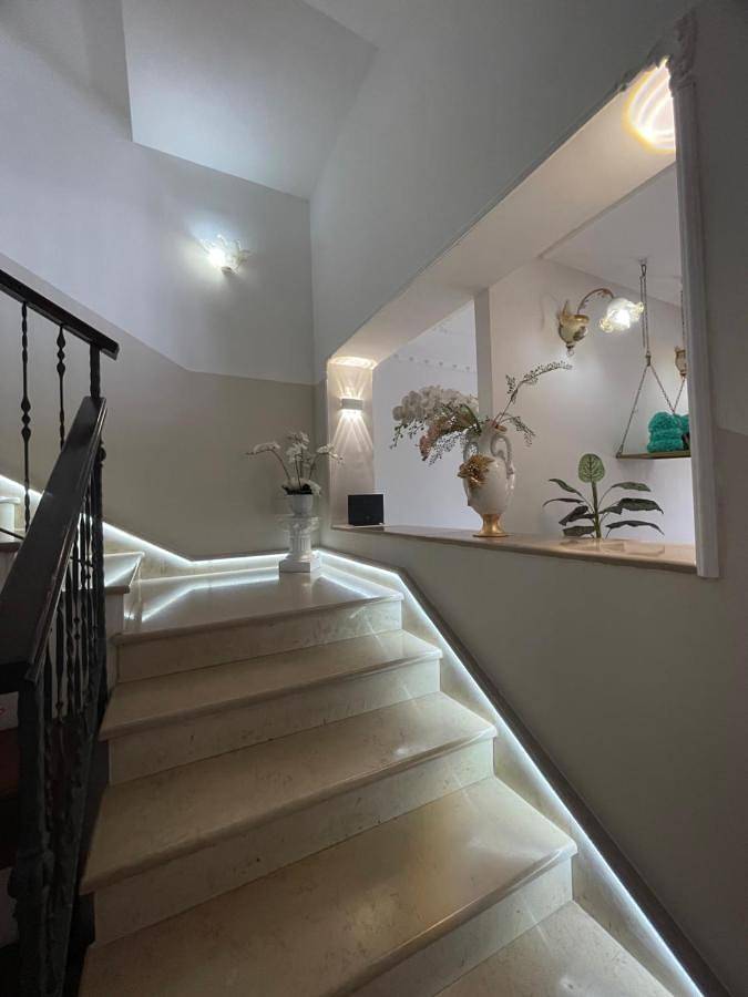 B&b per 2 persone, con Balcone e Terrazza nonché Giardino e Piscina a Scafati
