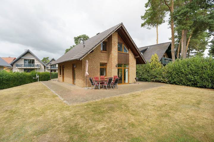 Ferienhaus für 6 Personen, mit Garten und Seeblick in Röbel-Müritz - 4