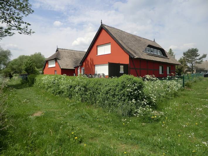 Ferienwohnung für 4 Personen, mit Terrasse in Lütow