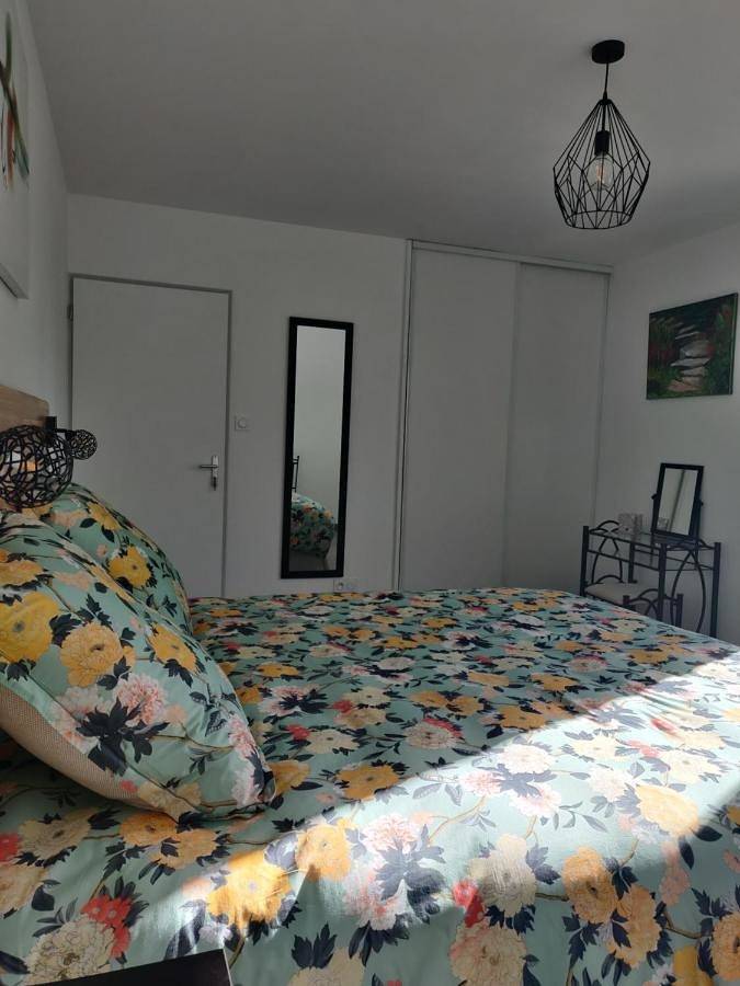 Location de vacances pour 11 personnes, avec vue et terrasse, animaux acceptés à Rilly-la-Montagne - 3