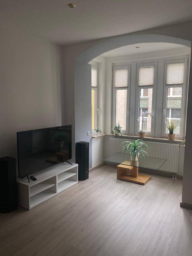 Ganze Wohnung, Three-Bedroom Apartment in Aue, Erzgebirge