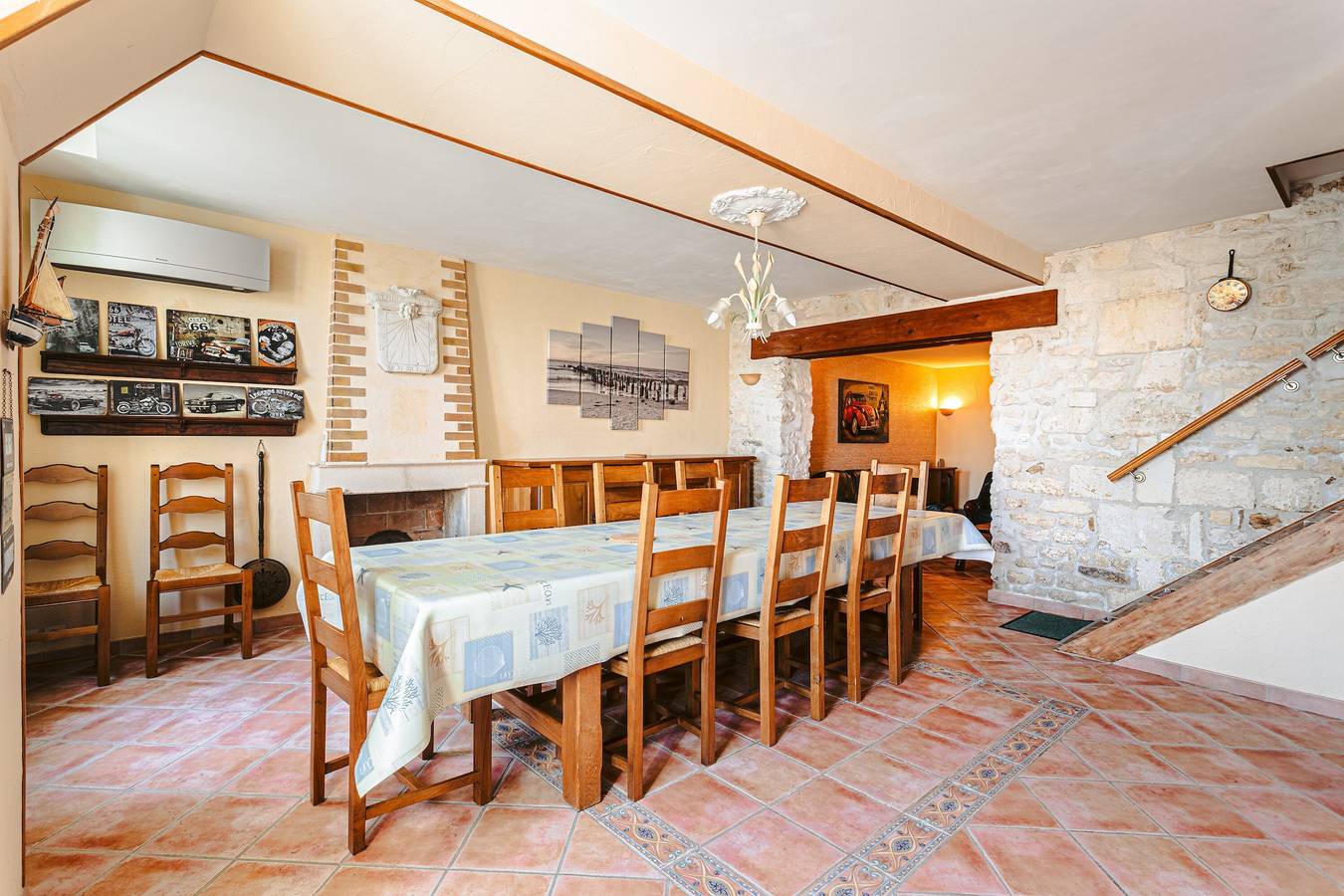 Maison de vacances 'L'Aixoise' avec terrasse privée, jardin privé et Wi-Fi in Romegoux, Région de Saintes