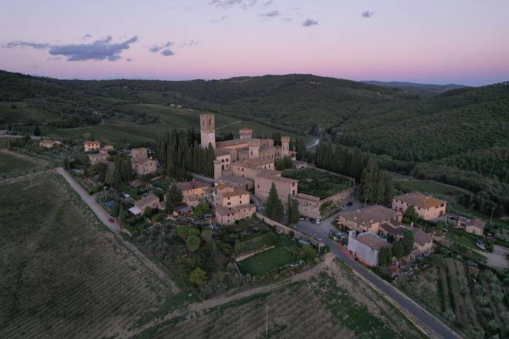 Gîte pour 3 personnes, avec vue dans Badia a Passignano