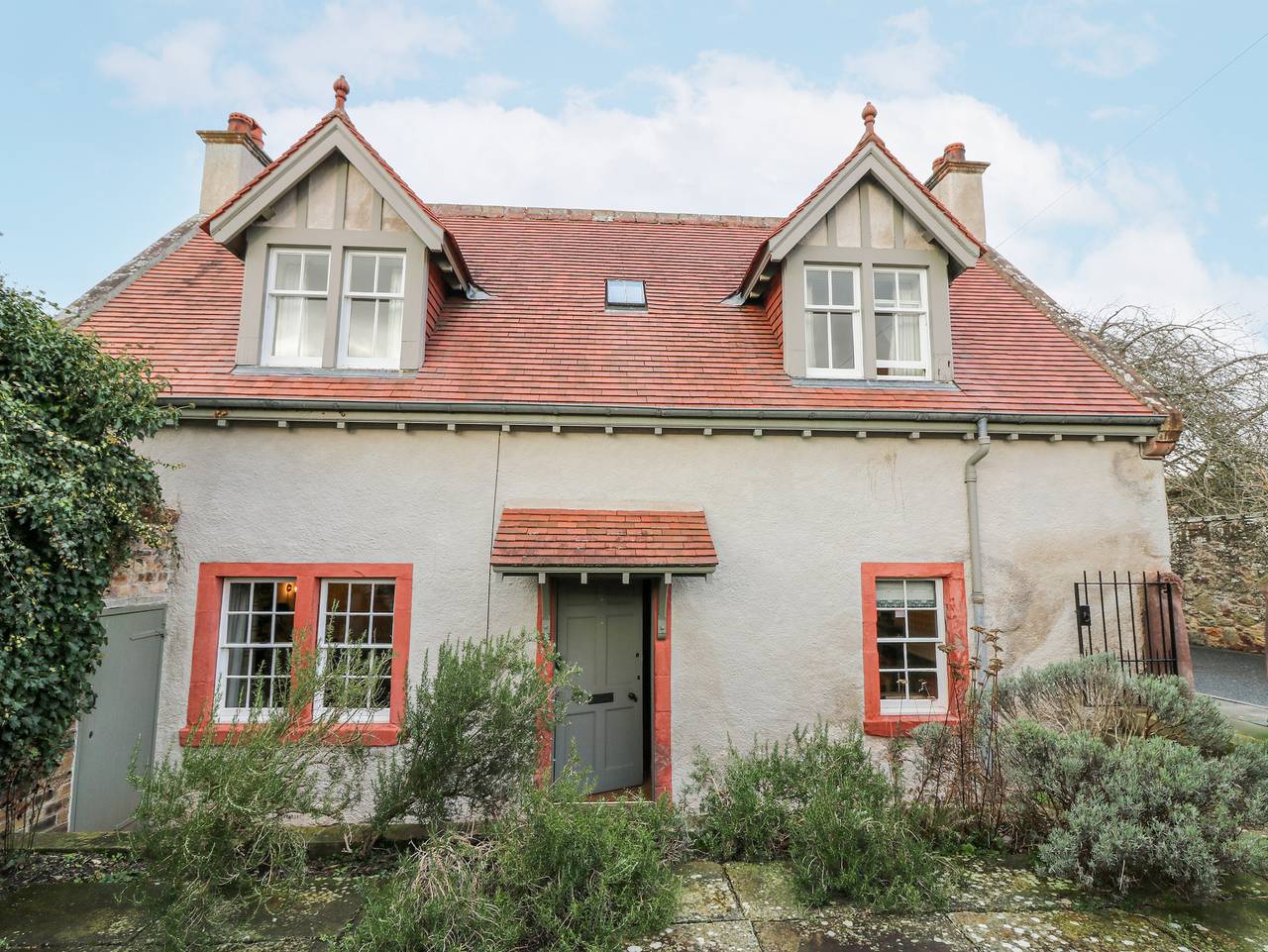 Harmony Cottage - Harmony Gardens in Melrose, Scottish Borders