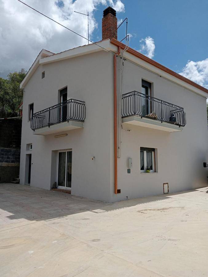 Appartamento per 5 persone, con balcone e panorama, con animali domestici in Piazza Armerina