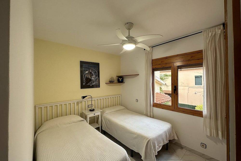 Huis Met zee met prive zwembad en grote tuin in Arenys de Mar, Costa del Maresme
