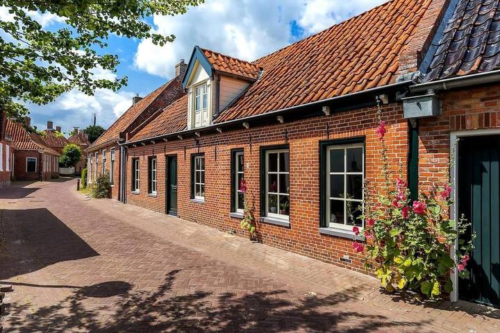Vakantiehuis voor 6 personen, with Terras and Tuin as well as Uitzicht in Winsum