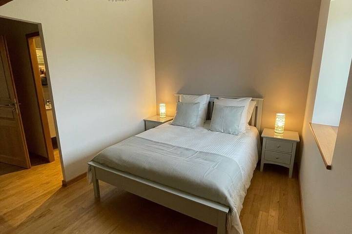 Location de vacances pour 12 personnes, avec jardin à Villefranche-de-Lonchat - 3