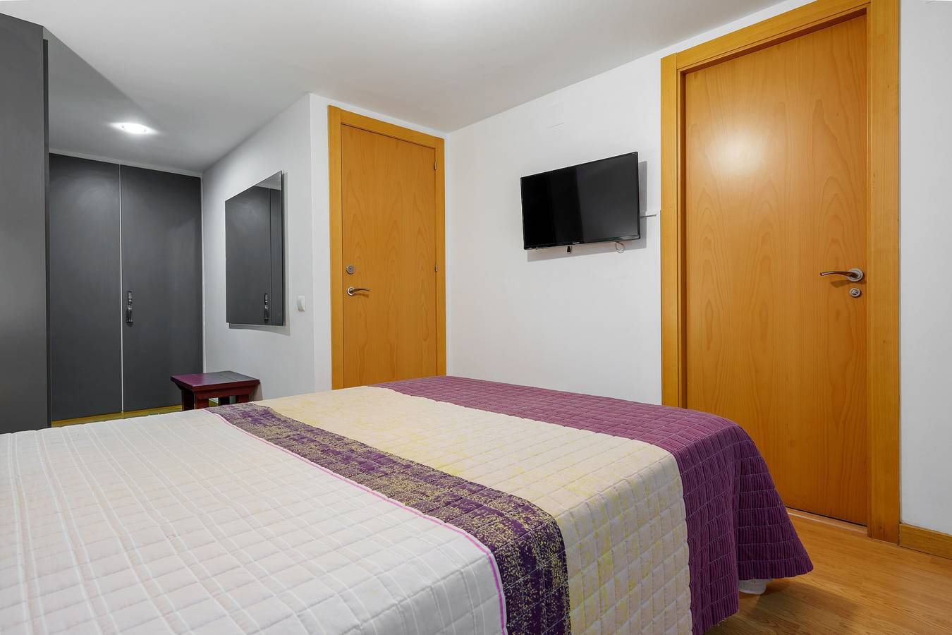Appartement 'Plaça La Font' met Balkon, Wifi en Airconditioning, foto 11