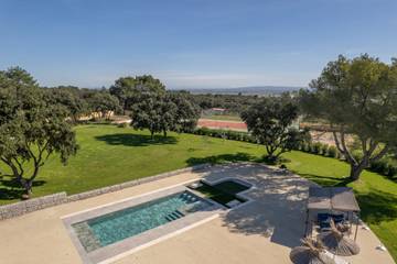 Maison De Vacances pour 8 Personnes dans Saint-Gilles, Région de Nîmes, Photo 3