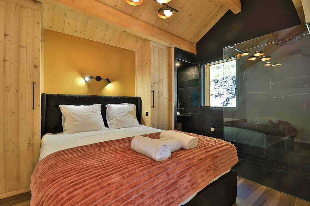Chalet Haut de Gamme 4* for 12pers with Jaccuzzi, Sauna+Gym in Les Orres, Nationalpark Écrins