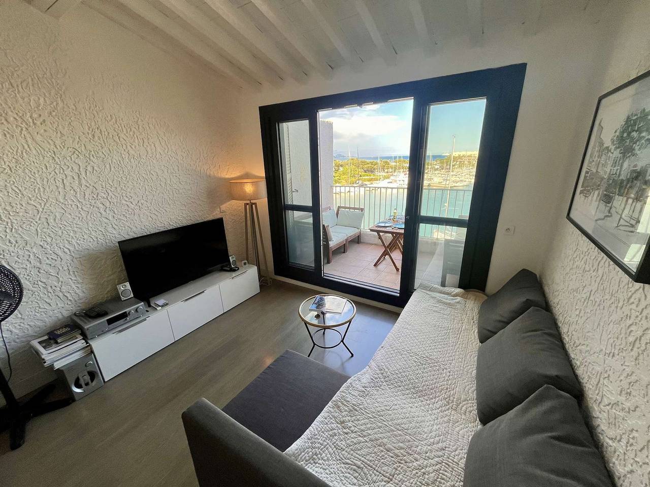 Appartement entier, Studio/Mezzanine aux Marines de Cogolin in Port Cogolin, Cogolin