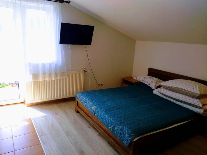 Apartament wakacyjny dla 2 osób, z ogród i balkon w Solina