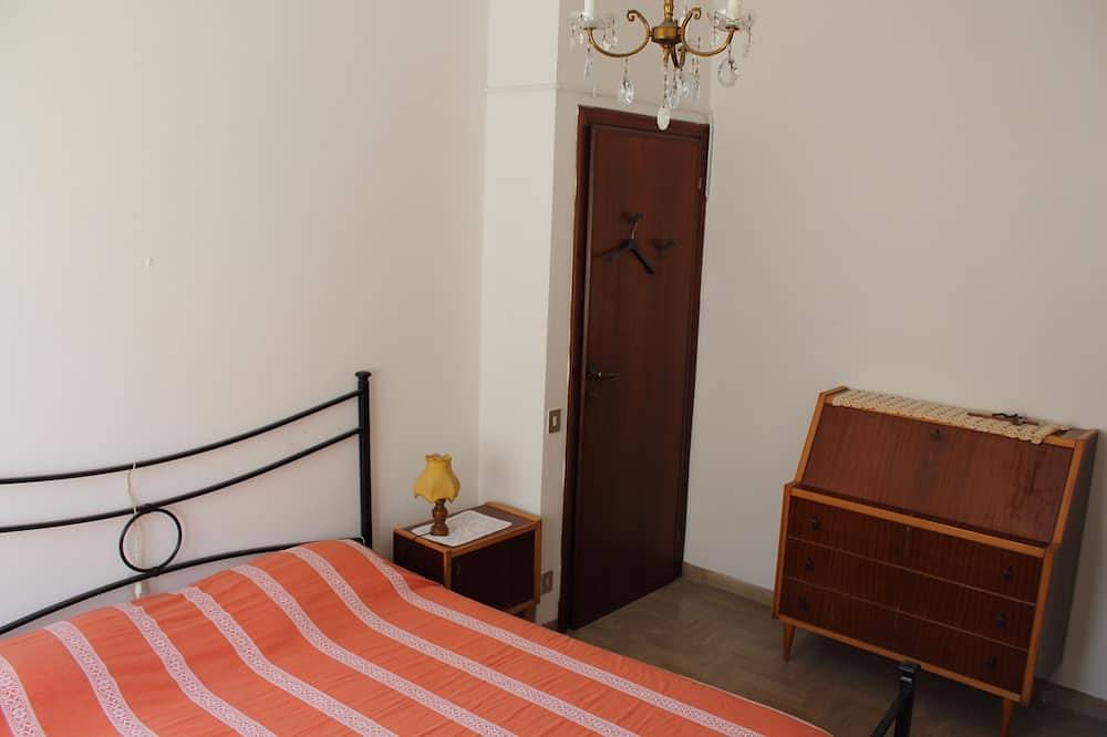 Apartamento entero, ¡A tiro de piedra del mar y dentro del Carnaval! in Viareggio, Costa de la Maremma