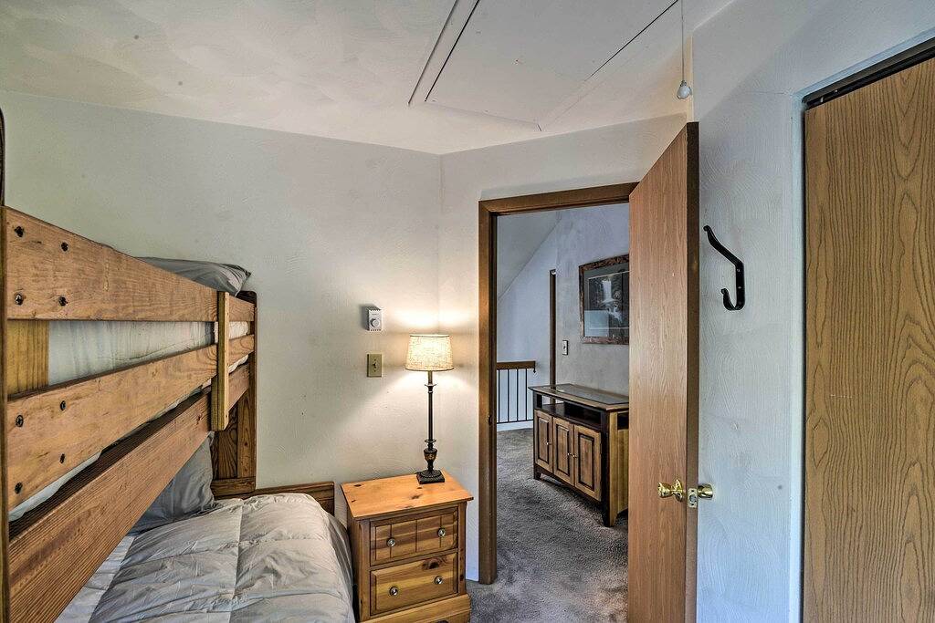 'The Padres' Place' Located in a 4-Season Resort in Hidden Valley, Pennsylvania