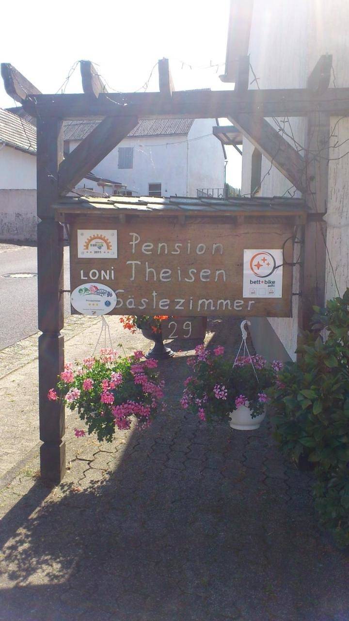 Pension Loni Theisen in Kelberg, Vulkaan-Eifel