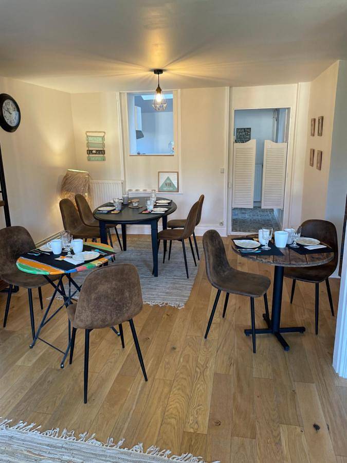 Location de vacances pour 2 personnes, avec terrasse ainsi que vue et jardin à Yport - 4