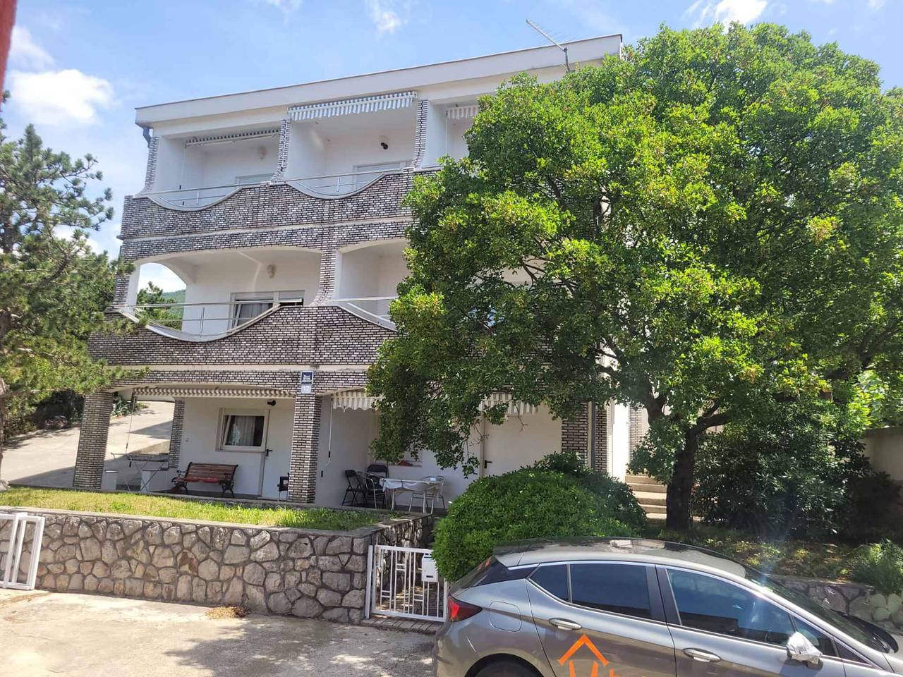 Ganzes Studio, Studio mit Balkon und Meerblick in der Nähe des Strands in Klenovica, Primorje-Gorski Kotar