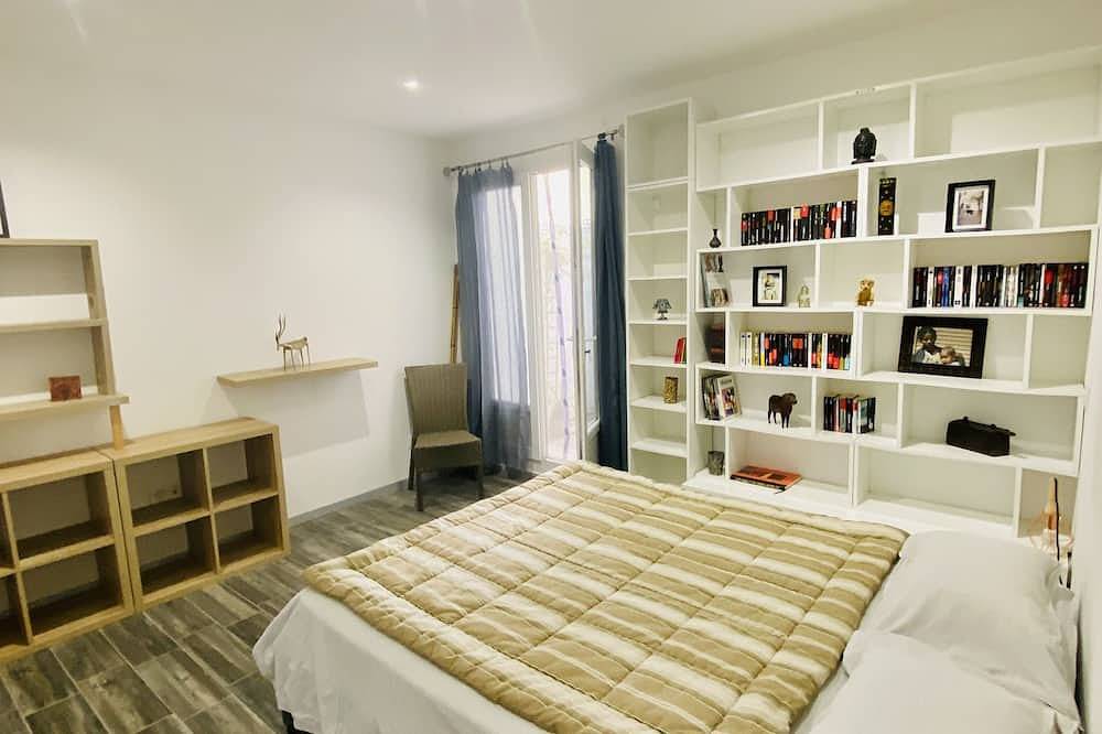 Appartement entier, Appartement 3 pièces 75m2,à 20 m de la plage Trottel in Ajaccio, Golfe D'Ajaccio