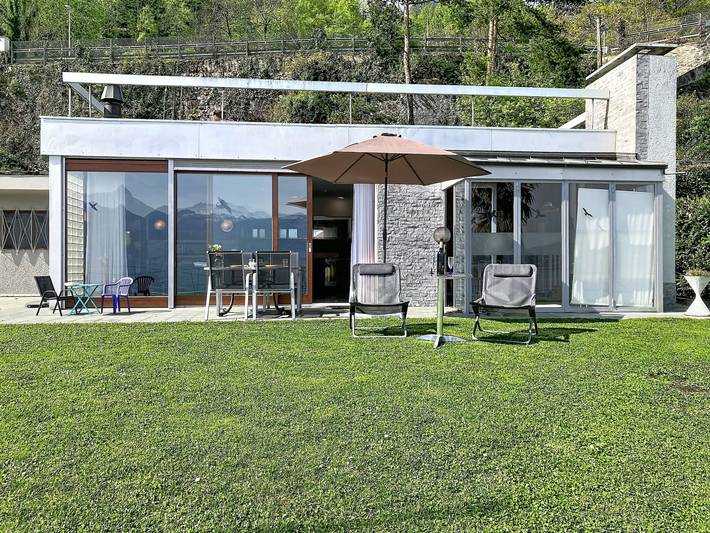 Location de vacances pour 6 personnes, avec jardin et vue ainsi que terrasse et vue sur le lac dans Lac Léman - 2