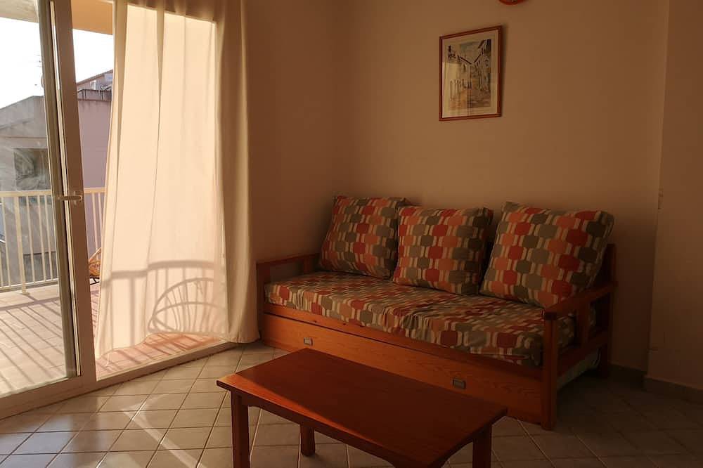 Entire apartment, Es Pujols: Apartment in a residence in Es Pujols, Formentera