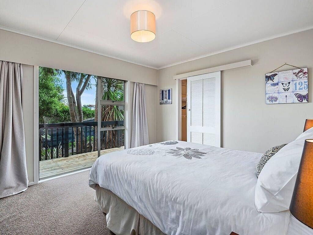 Holiday Home for 6 People in Taupo, Taupo District