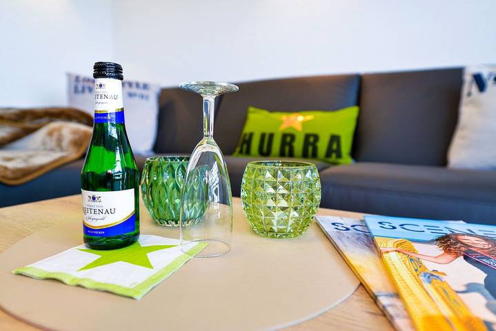 Ferienwohnung für 3 Personen, mit Seeblick und Sauna sowie Ausblick und Balkon in Sahlenburg - 2