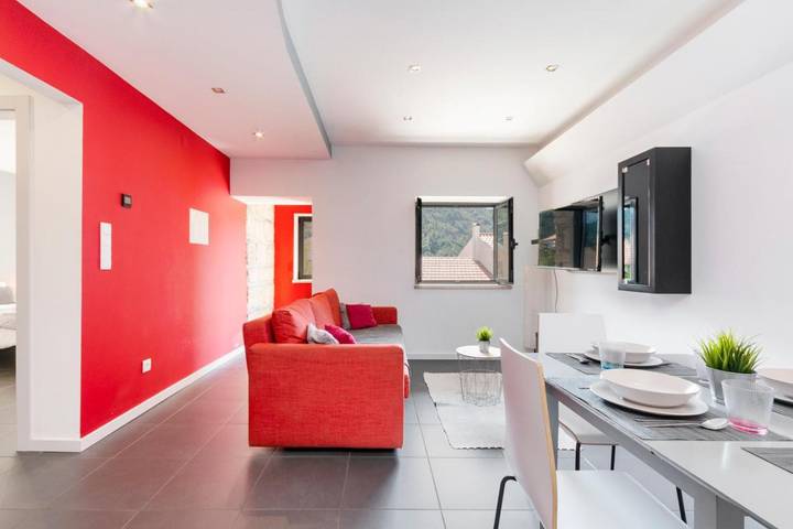 Gîte pour 6 personnes, avec jardin et vue, animaux acceptés à Seia - 2