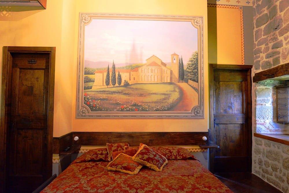 Medieval Tower perfect location for inlove in Pratovecchio, Pratovecchio Stia