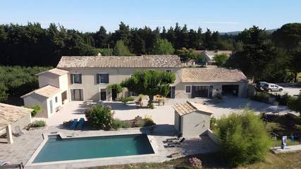 Chambre D’hôte pour 2 Personnes dans L'Isle-sur-la-Sorgue, Provence, Photo 1