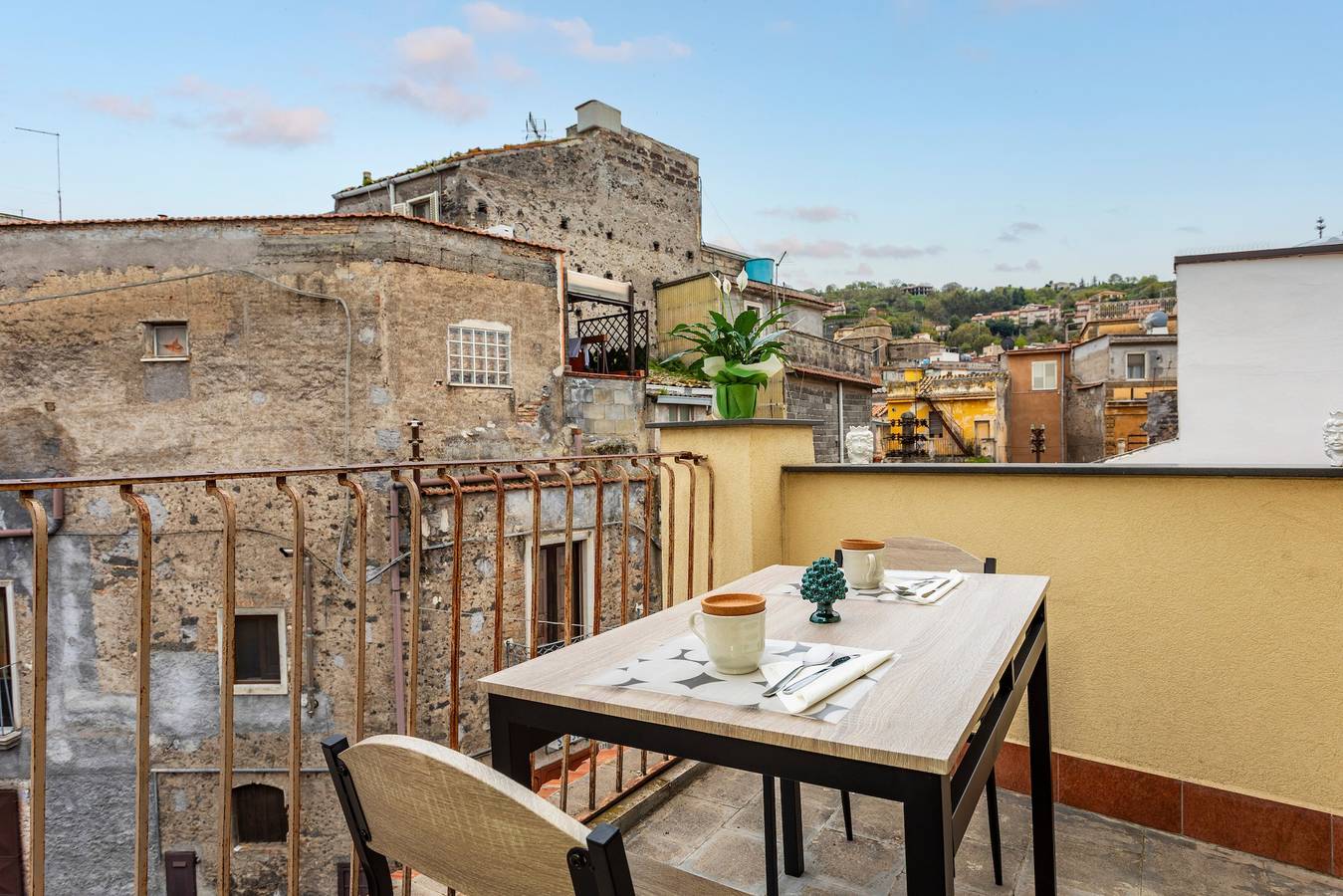Zimmer 'Annunziata - Mandorla Bronte' mit Privatterrasse, Wi-Fi und Klimaanlage in Bronte, Ätna