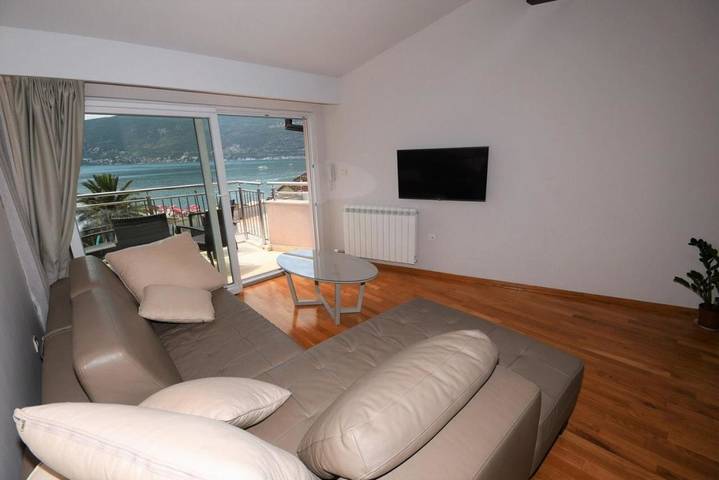 Appart’hôtel pour 5 personnes, avec balcon et vue