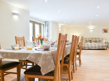 Apartment for 8 People in Devon, South West England, Photo 4