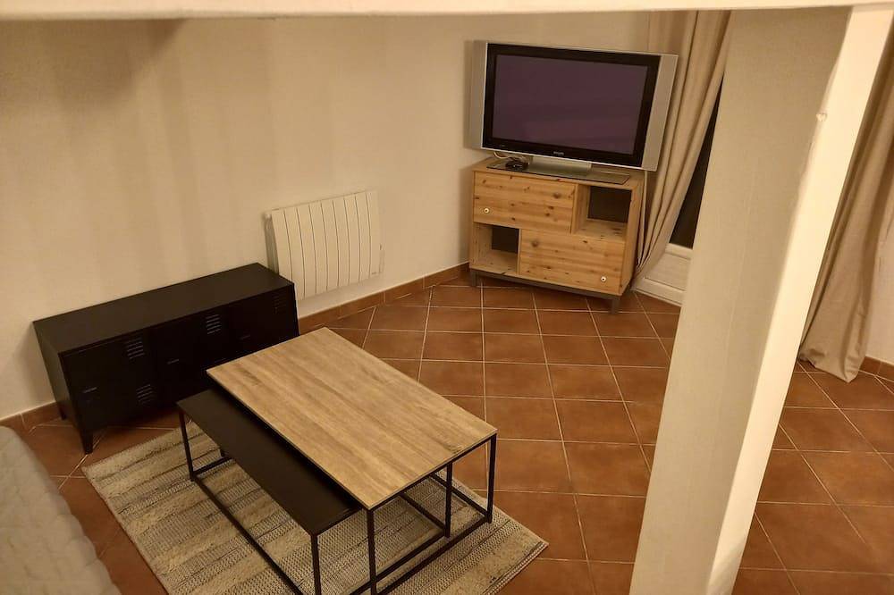 Apartamento entero, Studio Loft Avec Terrasse et Jardin Dans Exploitation Vititcole in Bouillargues, Region de Nimes
