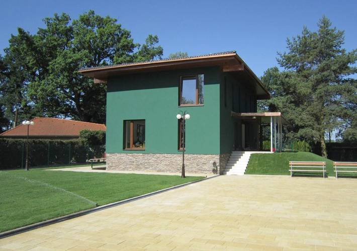 Ferienwohnung für 3 Personen, mit Terrasse und Garten sowie Pool - 1