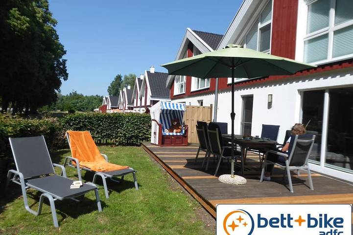 Ferienhaus für 8 Personen, mit Garten und Sauna sowie Whirlpool