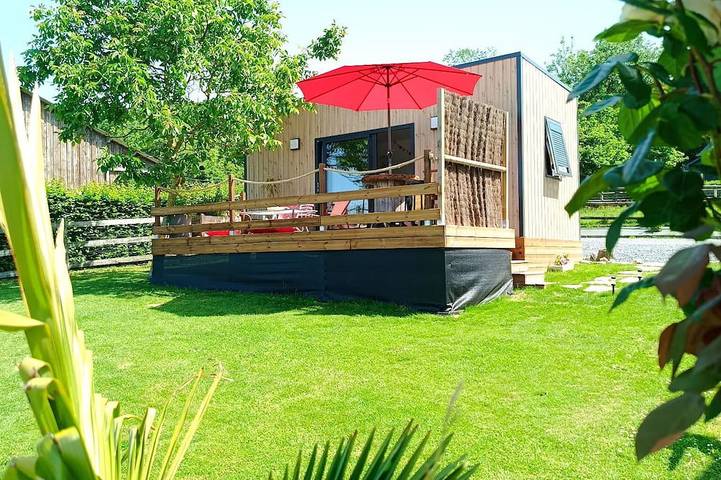 Gîte pour 2 personnes, avec Jacuzzi et Jardin