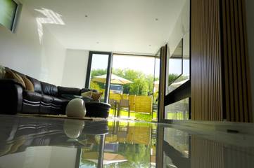 Gîte pour 6 personnes, avec jardin à Bièvres