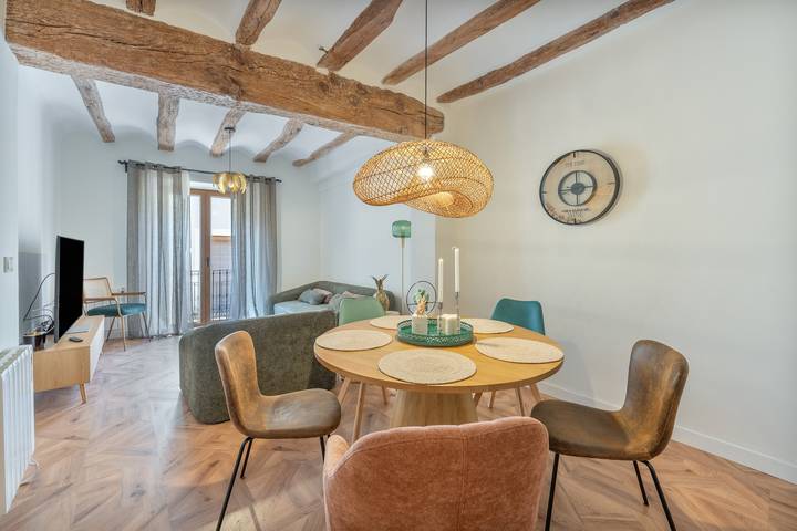 Holiday Home 'Ca La Mala' with Shared Terrace, Balcony and Wi-Fi in Biar, Alicante Inland