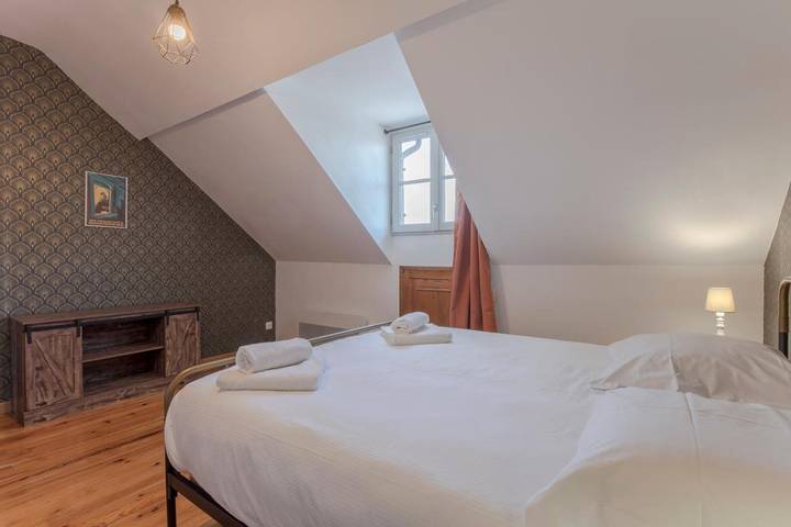 Gîte pour 2 personnes, avec vue dans Office De Tourisme Pau Pyrenees - 2